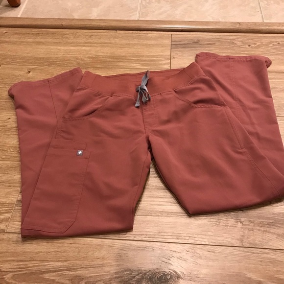 Figs Pants - Figs Mauve Kade Cargo Scrub Pant